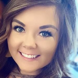 Meet your Posher, Whitney